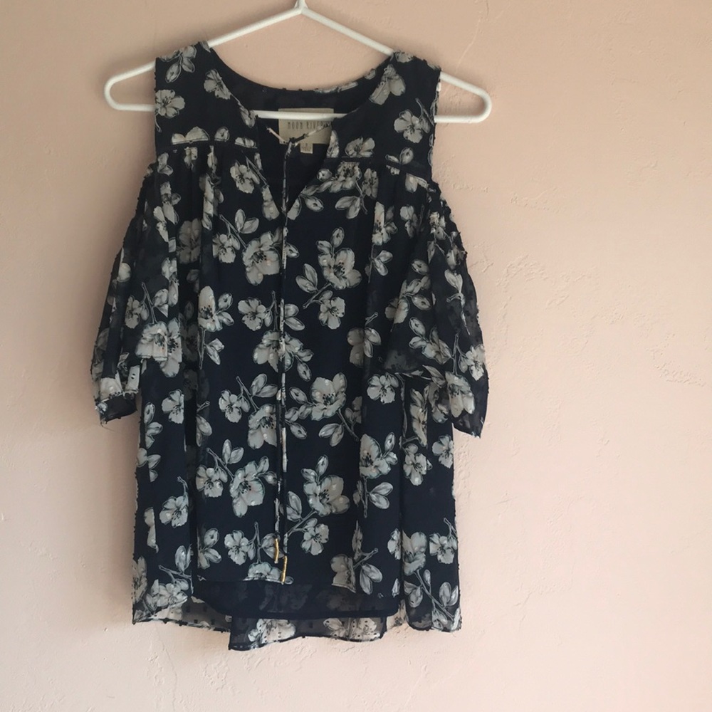 Anthro Moon River Cold Shoulder Top Size Medium - image 2